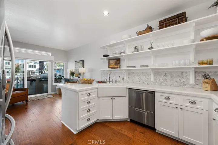 342 Parsons Landing, Long Beach, California 90803