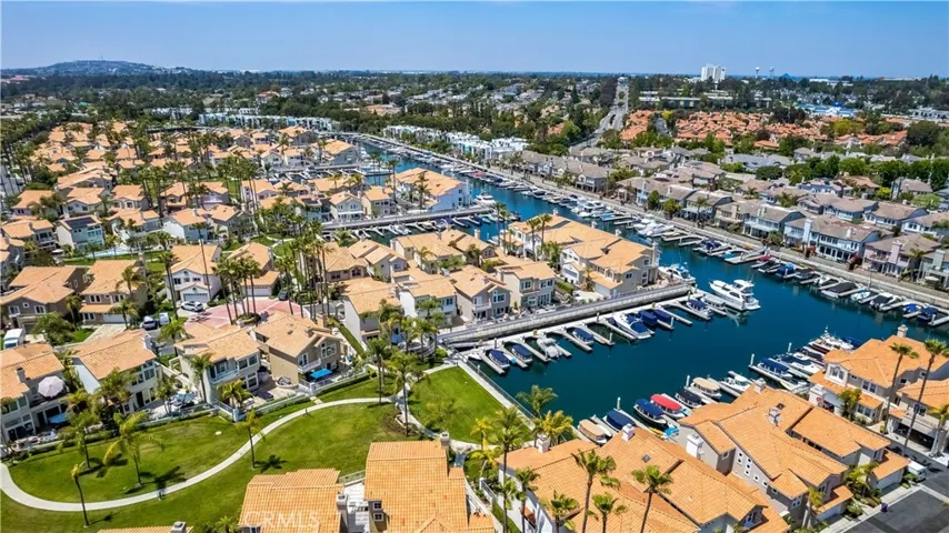 342 Parsons Landing, Long Beach, California 90803