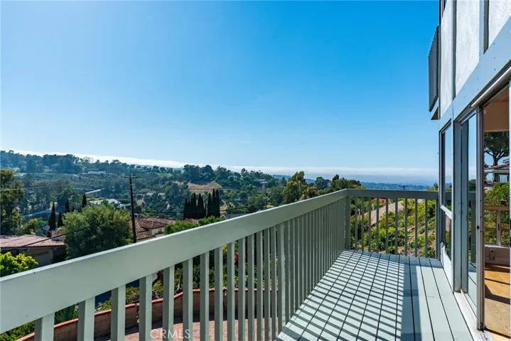 5 Martingale Drive, Rancho Palos Verdes, California 90275