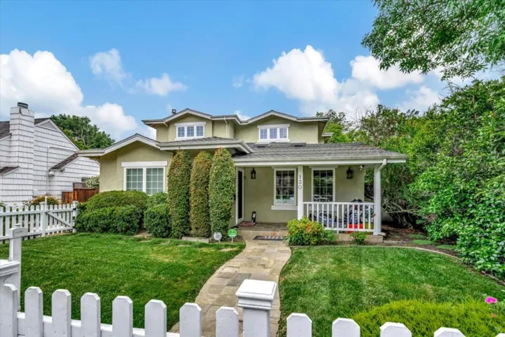 130 Heather Lane, Palo Alto, California 94303
