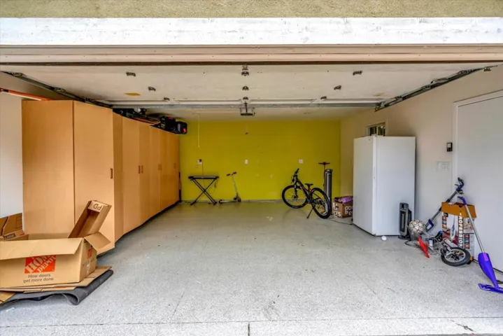 130 Heather Lane, Palo Alto, California 94303