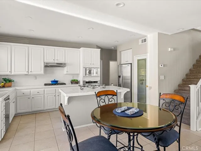 30503 Corsica Place, Castaic, California 91384