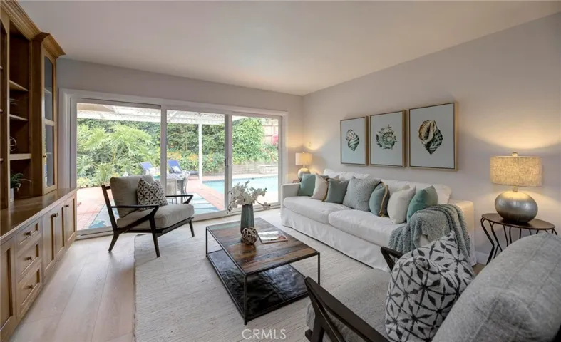 8 Silver Saddle Lane, Rolling Hills Estates, California 90274