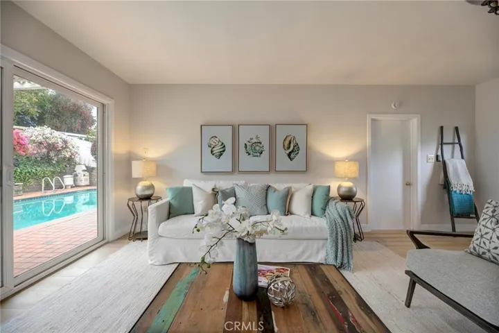 8 Silver Saddle Lane, Rolling Hills Estates, California 90274