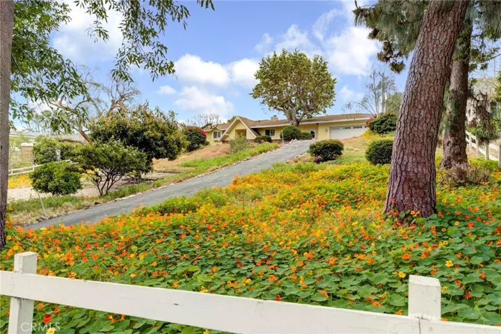 8 Silver Saddle Lane, Rolling Hills Estates, California 90274