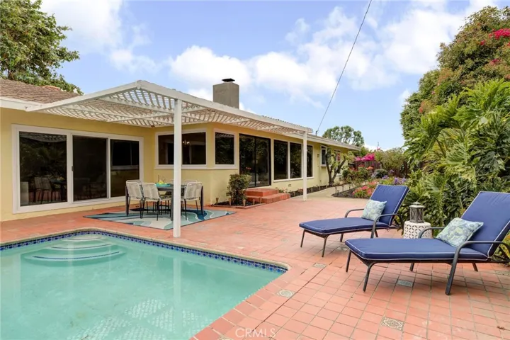 8 Silver Saddle Lane, Rolling Hills Estates, California 90274