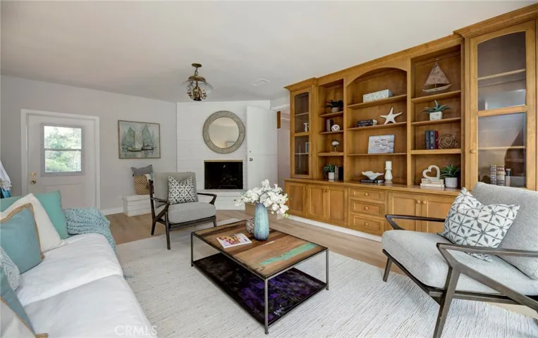 8 Silver Saddle Lane, Rolling Hills Estates, California 90274