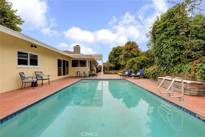 8 Silver Saddle Lane, Rolling Hills Estates, California 90274