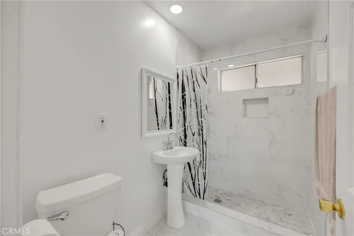 922 E Rosewood Court, Ontario, California 91764