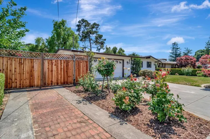 842 Gary Avenue, Sunnyvale, California 94086