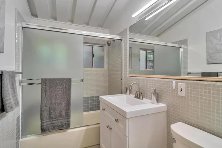 842 Gary Avenue, Sunnyvale, California 94086
