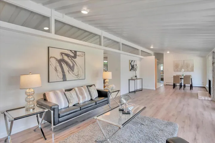 842 Gary Avenue, Sunnyvale, California 94086