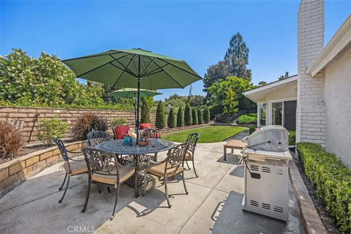 27101 Via Oviedo, Mission Viejo, California 92691