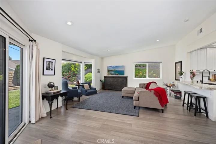 27101 Via Oviedo, Mission Viejo, California 92691