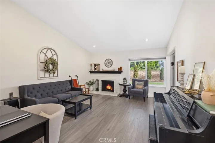 27101 Via Oviedo, Mission Viejo, California 92691