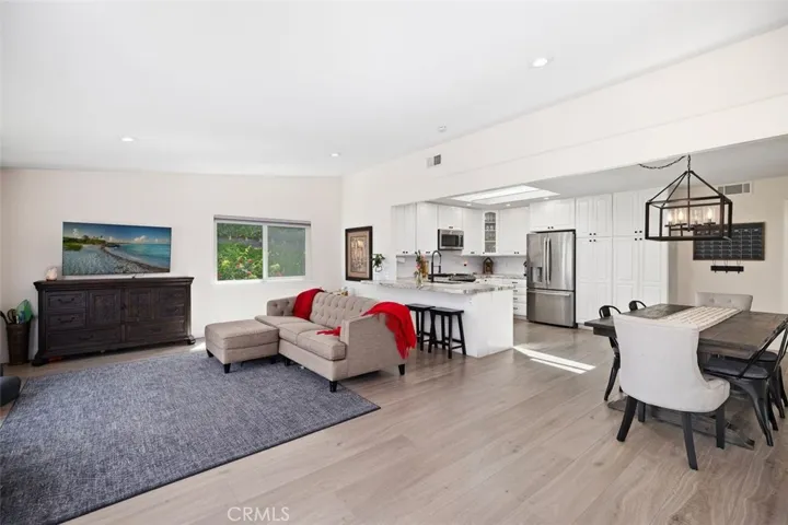 27101 Via Oviedo, Mission Viejo, California 92691