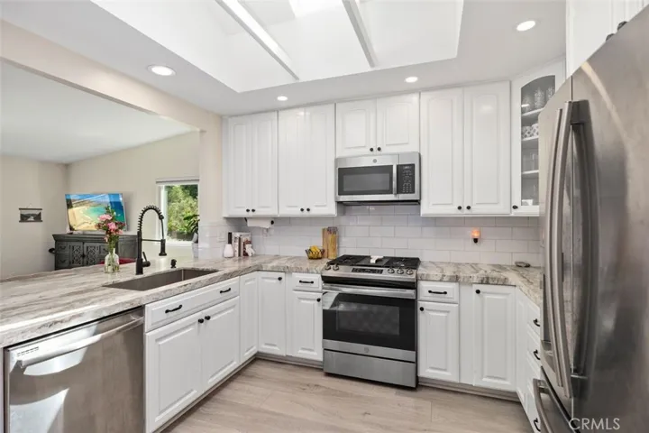 27101 Via Oviedo, Mission Viejo, California 92691