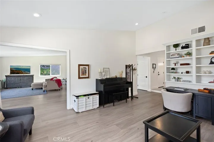 27101 Via Oviedo, Mission Viejo, California 92691