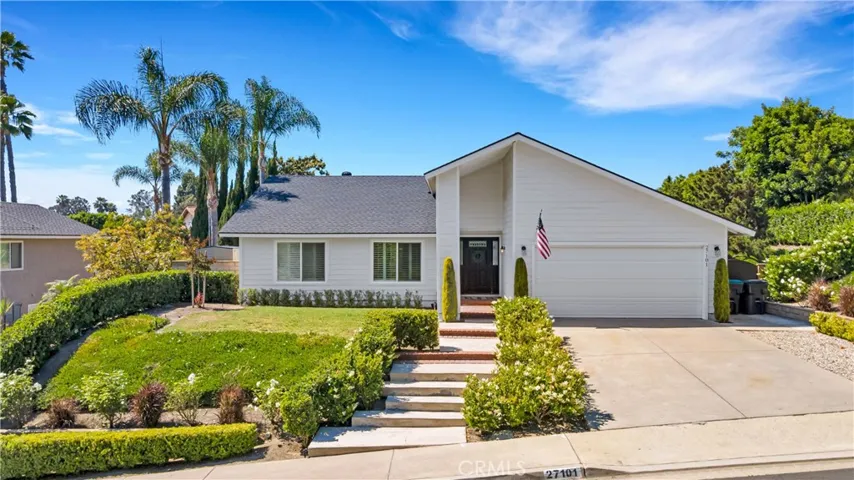 27101 Via Oviedo, Mission Viejo, California 92691