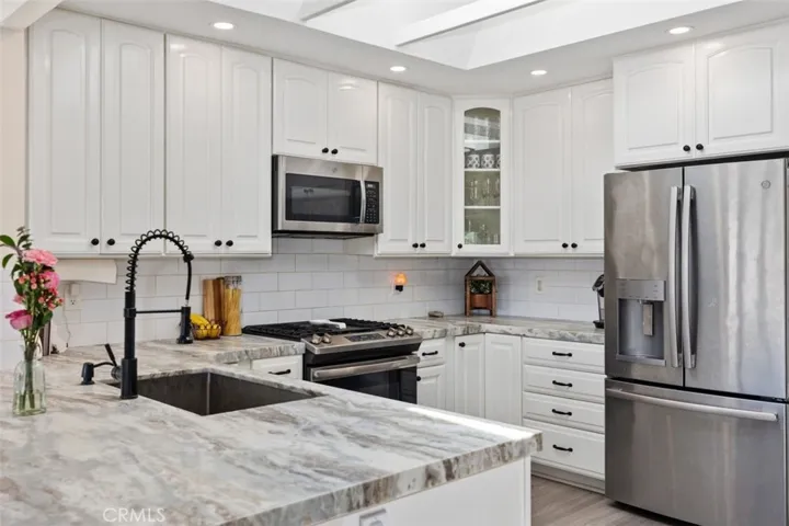 27101 Via Oviedo, Mission Viejo, California 92691