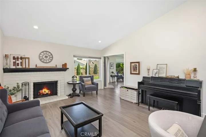 27101 Via Oviedo, Mission Viejo, California 92691