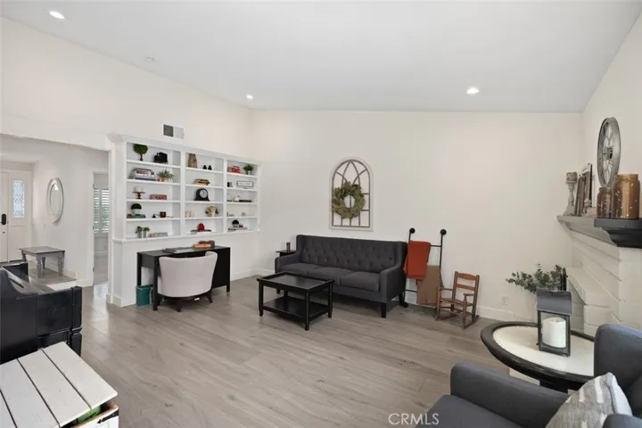 27101 Via Oviedo, Mission Viejo, California 92691