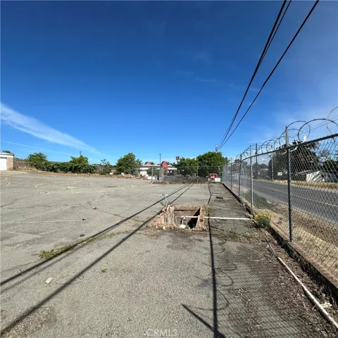 43 Soda Bay Road, Lakeport, California 95453