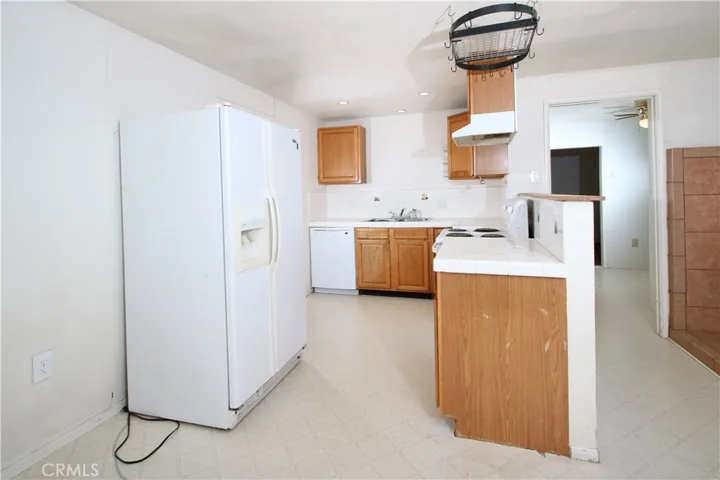 3575 Marvin Drive, Yucca Valley, California 92284