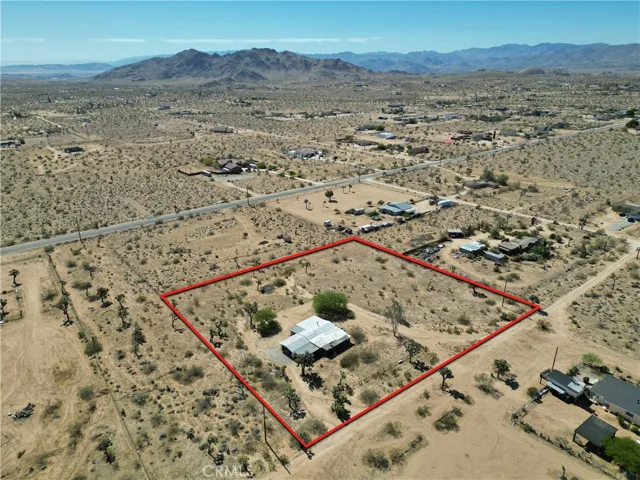 3575 Marvin Drive, Yucca Valley, California 92284