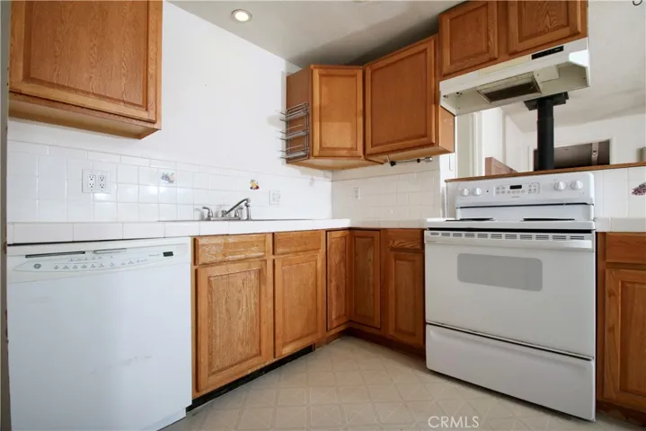 3575 Marvin Drive, Yucca Valley, California 92284
