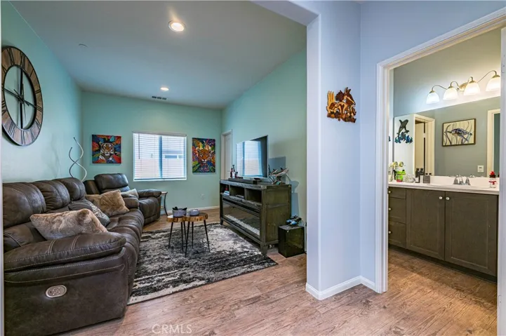 30144 Crescent Pointe Way, Menifee, California 92585