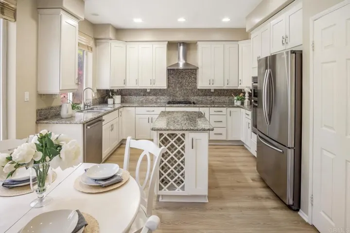 5932 Oceanview Ridge Ln, San Diego, California 92121