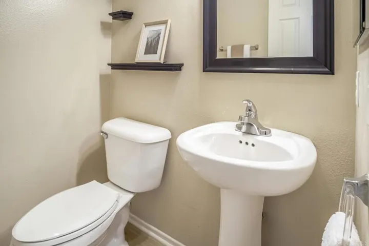 5932 Oceanview Ridge Ln, San Diego, California 92121