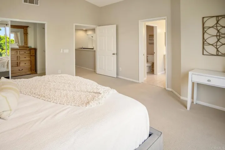 5932 Oceanview Ridge Ln, San Diego, California 92121