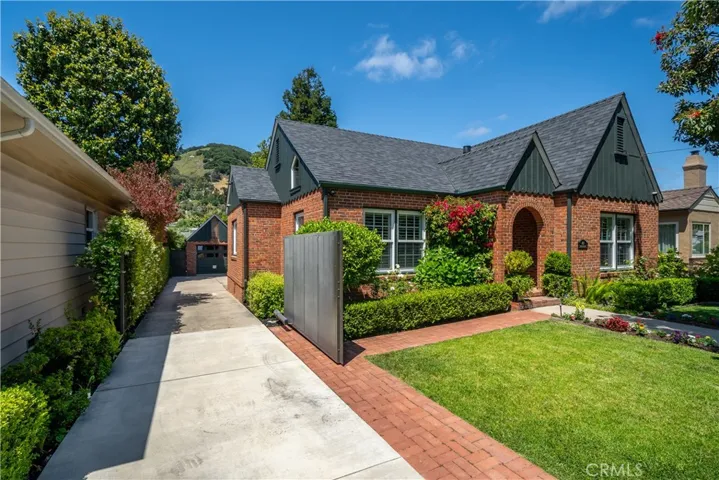 487 Chorro Street, San Luis Obispo, California 93405
