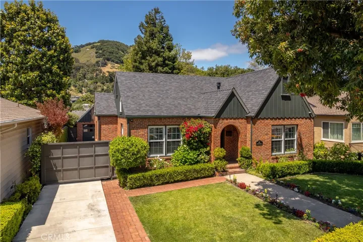 487 Chorro Street, San Luis Obispo, California 93405