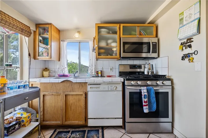 598 Maria Road, Pinon Hills, California 92372