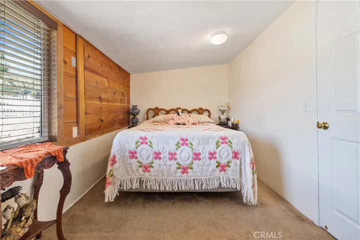 598 Maria Road, Pinon Hills, California 92372
