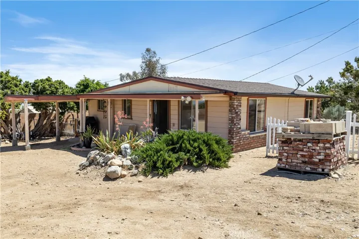 598 Maria Road, Pinon Hills, California 92372