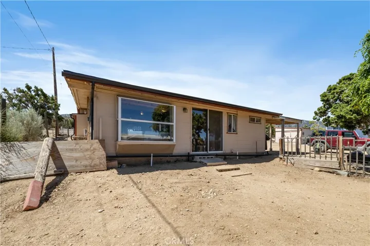 598 Maria Road, Pinon Hills, California 92372