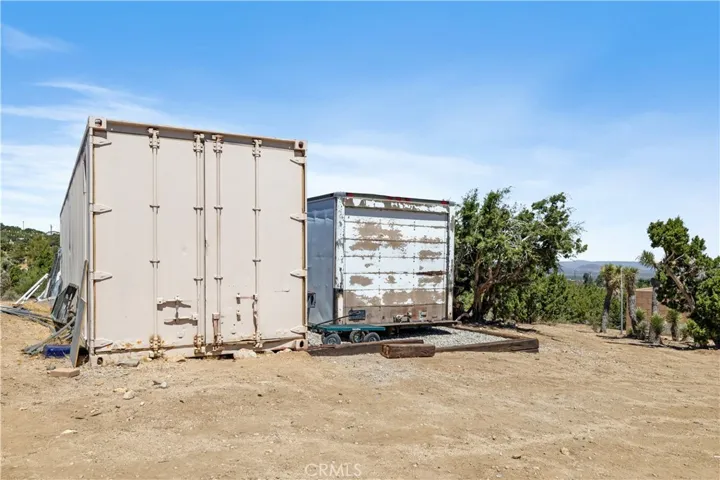 598 Maria Road, Pinon Hills, California 92372