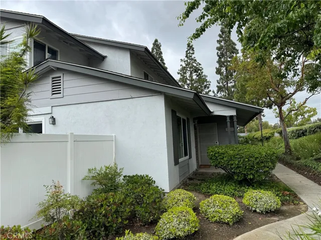 20368 Flower Gate Lane 9, Yorba Linda, California 92886