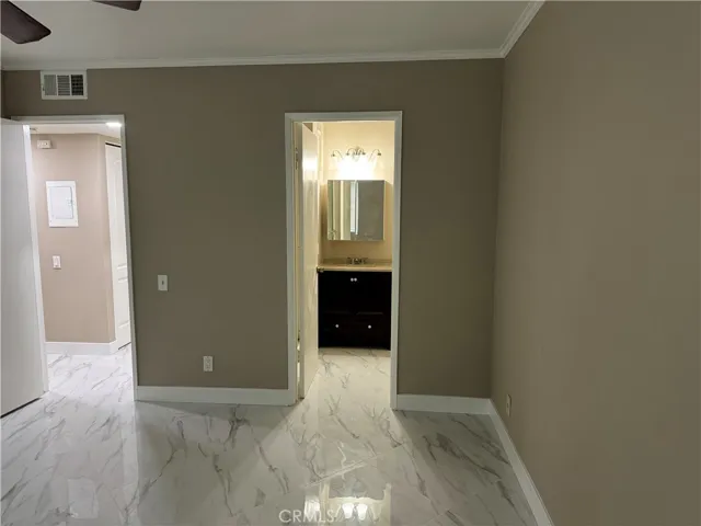 Large main bedroom