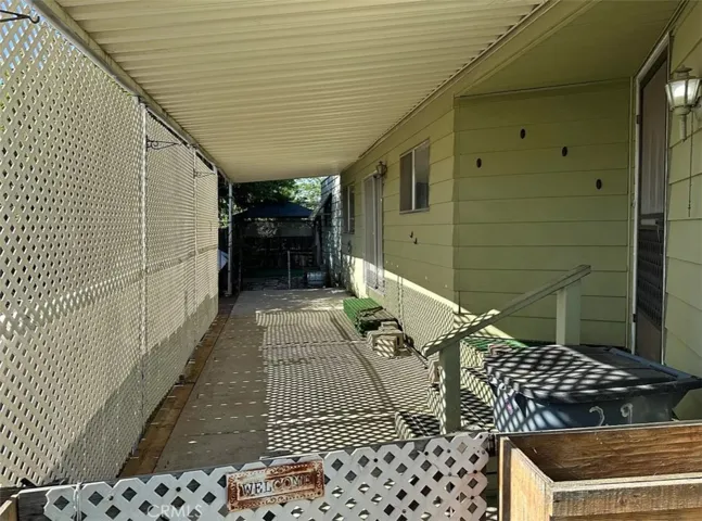 320 N Blackstone Street 29, Tulare, California 93274