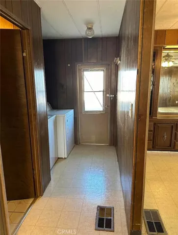 320 N Blackstone Street 29, Tulare, California 93274