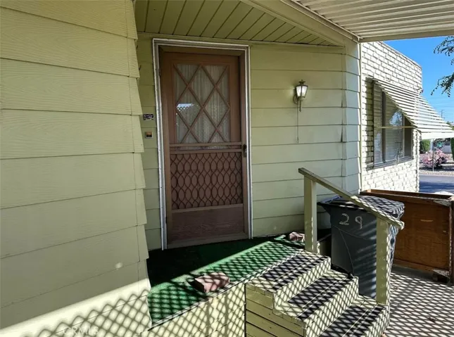 320 N Blackstone Street 29, Tulare, California 93274