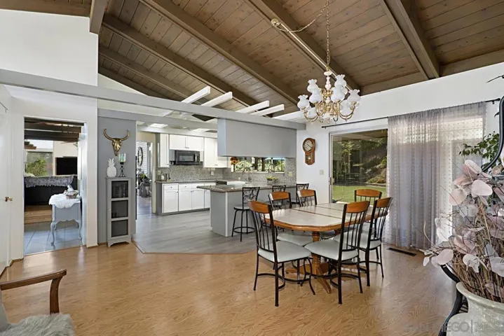 821 E 17th Ave, Escondido, California 92025