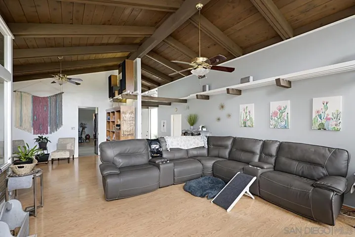 821 E 17th Ave, Escondido, California 92025