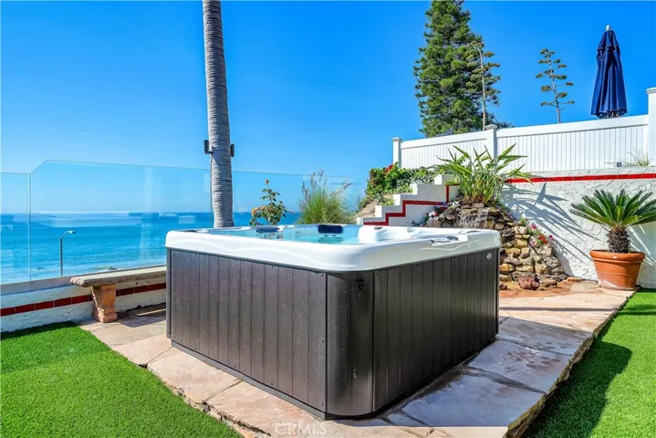 18034 Coastline Drive, Malibu, California 90265