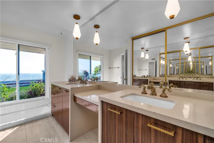 18034 Coastline Drive, Malibu, California 90265